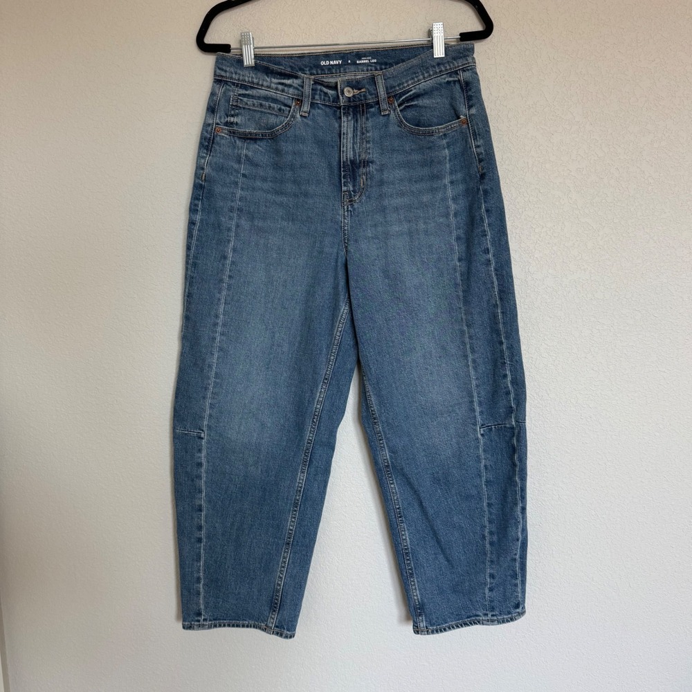 Old Navy Womens 8 High-Rise Barrel Leg Jeans Medium Wash Blue Denim Capsule